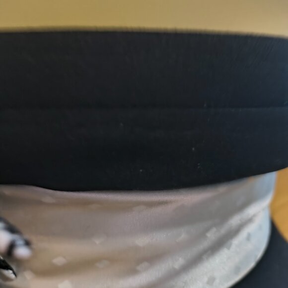 Women’s Black Feather Dress Hat | Formal / Church / Derby | One Size - Picture 3 of 6